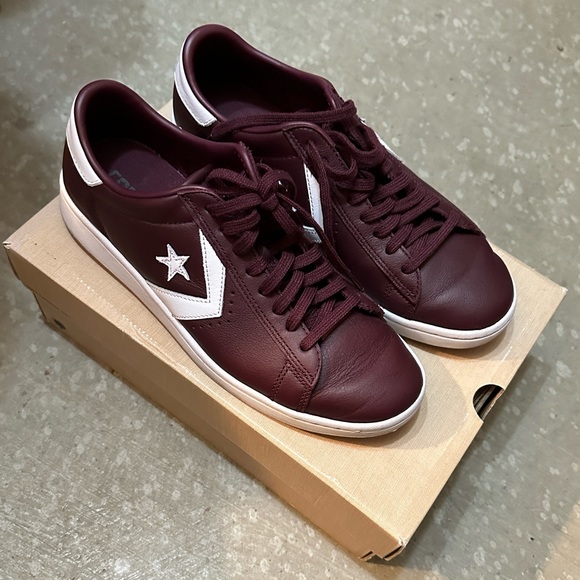 Converse Leather Sneakers - Picture 1 of 3